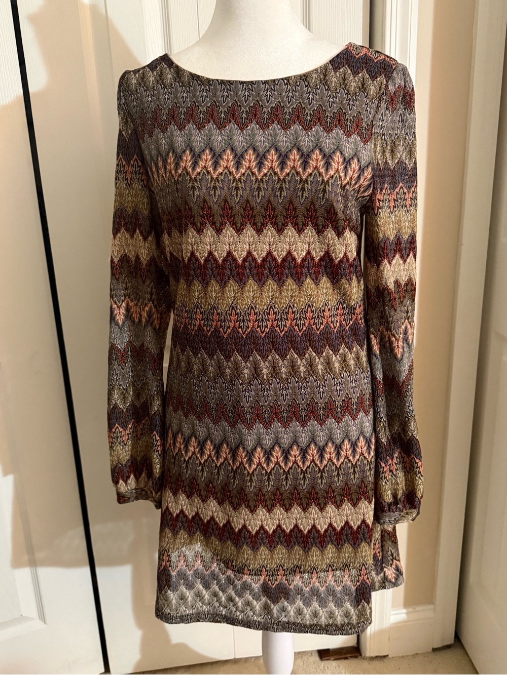 the clothing company Multicolor Chevron-Stripe Long-Sleeve Shift Dress